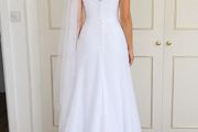 Wedding Dress New and Unworn