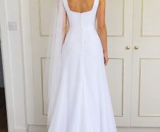 Wedding Dress New and Unworn