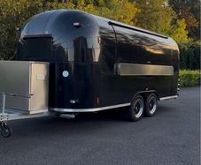 Catering trailer Air stream