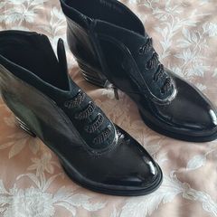 Loretta Vitale Patent Heeled Black Ankle Dress Boot