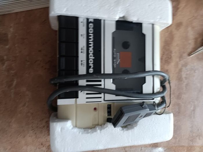 retro commodore 64