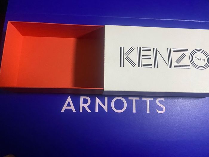 Kenzo sunglasses empty box brand new