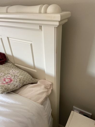 kingsize bed
