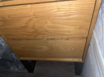 draws 3 in perfect condition