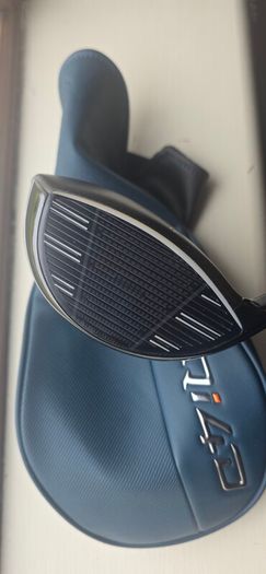 Taylormade QI4D Driver