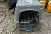IATA travel crate