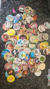 tazos caps lot 200qty