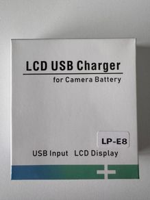 2 x LP-E8 Batteries and Charger
