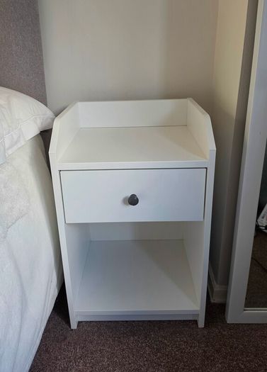 Bedside table