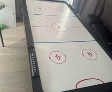 Great condition , 2in 1 pool and air hockey table.