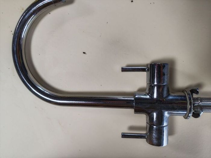 kitchen sink tap