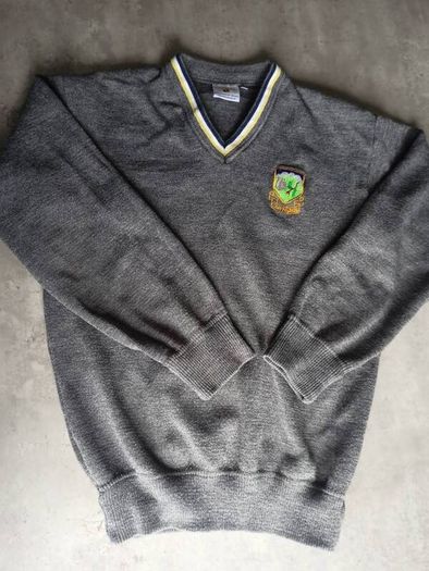 school uniform at MacDara's CC