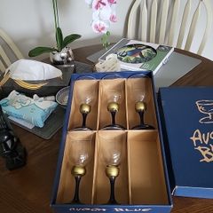 Wine glasses avoca blue