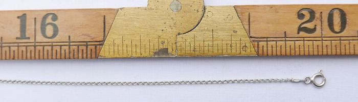 Vintage Celtic Knot Pendant and Necklace length 20" - 5,70g