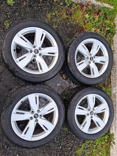 19" Genuine Audi Q5 S Line Alloys with tyres