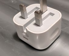 Apple charger 20W USB-C (A2344)