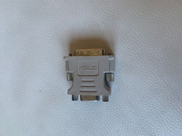 DVI-VGA adaptor