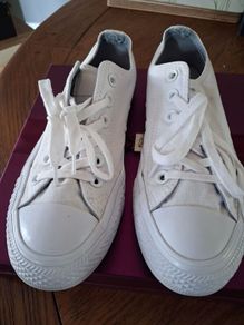 Ladies Converse Runners
