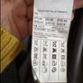 Benetton's fitted woolen coat Image 10