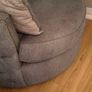 swivel chair Image 4