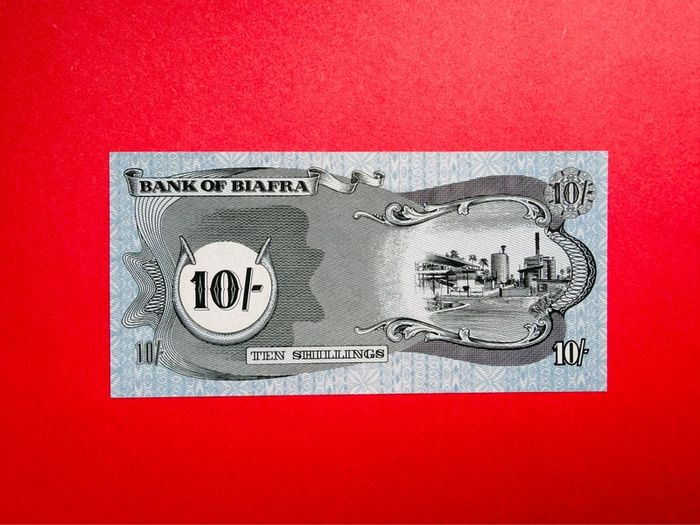 Biafra  10/ Shillings  1968   Pick  4a   .( Uncirculated )