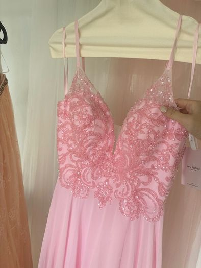 Blush Pink Deep V-Neck Beaded Sequin Lace-Up Chiffon Evening Gown