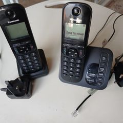 Panasonic Cordless phone set - 2 phones for same line