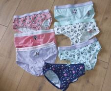 x7 Bundle - Girls Knickers - Size - 5-6 Years