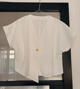 Summer blouse brand new 10/12
