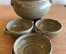 New Hand-made Casserole Set