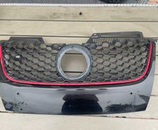 VW Golf GTI MK5 grill
