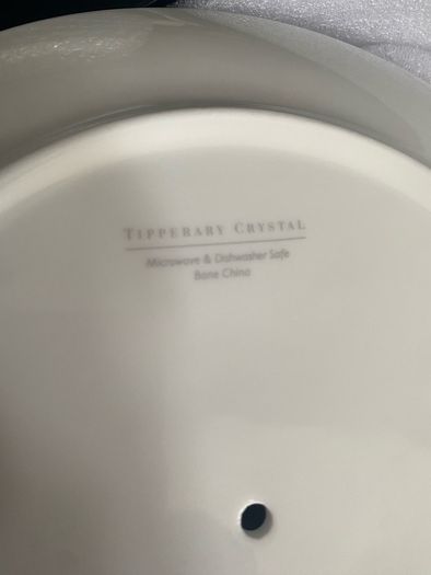 Eoin  O Connor Tipperary Crystal  cake stand