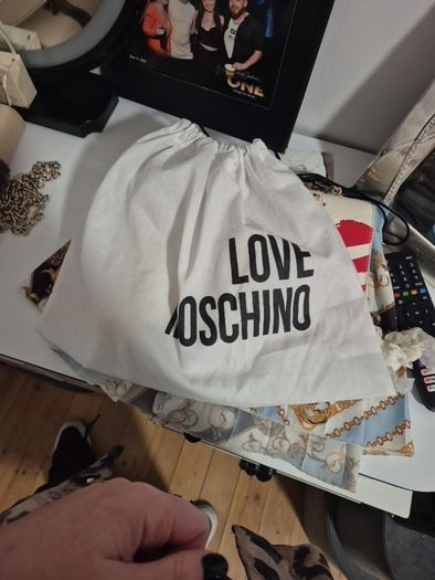 Moschino Bag with dust bag