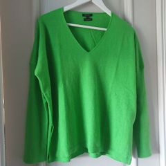Massimo Dutti V neck oversized wool jumper