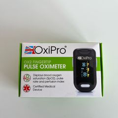 Fingertip Pulse Oximeter/Blood Oxygen Monitor
