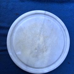 Vintage marble centre piece on raised legs