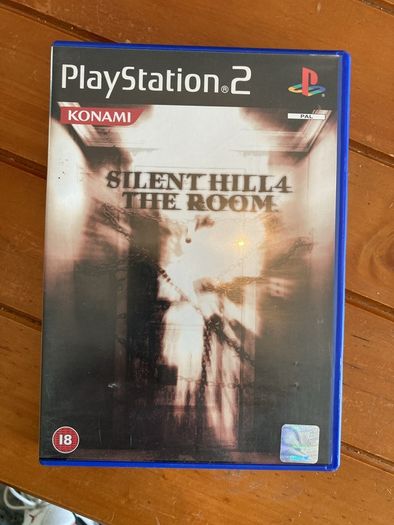 Silent Hill 4, the room, for PS2.