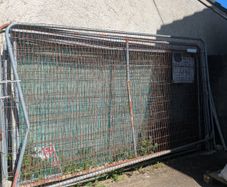 Harris fencing panels