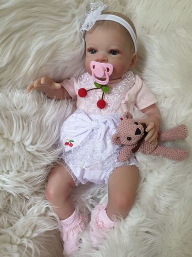Reborns By Laura.  Sophie Is Back!! 20inch Heavy, Weighted Reborn Doll.  Welcome To View