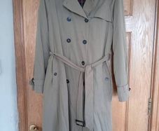 Gil Bret ladies mac size 16