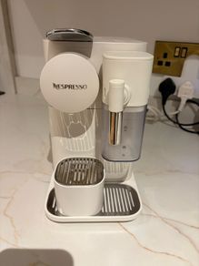 nespresso lattissima pod coffee machine