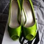 Green Nine West Size 6 satin peep toe debs party shoes Image 2