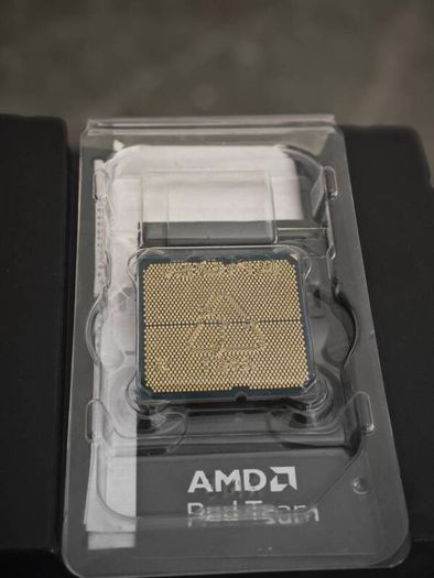 AMD Ryzen 5 9600X (Up to 5.4GHz)