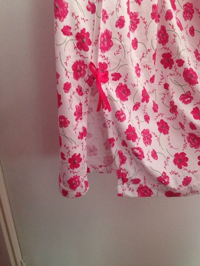 Brand new lovely sleepwear