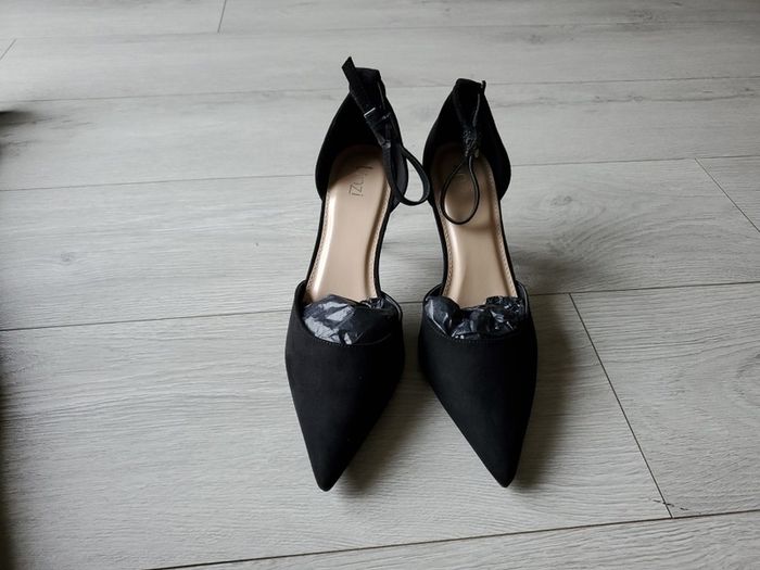 Women's shoes