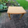 Solid wood end table Image 2