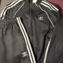 adidas tracksuit Image 4