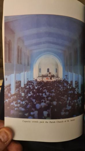 A Thousand Encounters With The Blessed Virgin Mary In Medjugorie. The Seer Vicka Speaks Of Her Experiences. Rare Paperback In Good Condition.