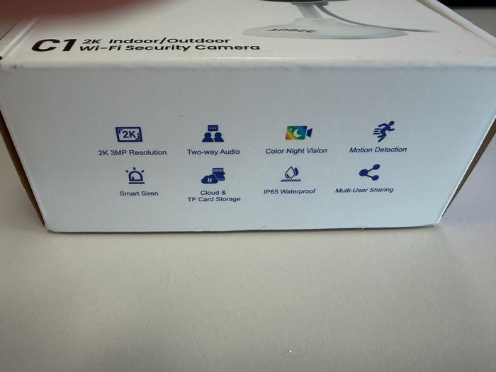 2K indoor/outdoor WiFi security camera