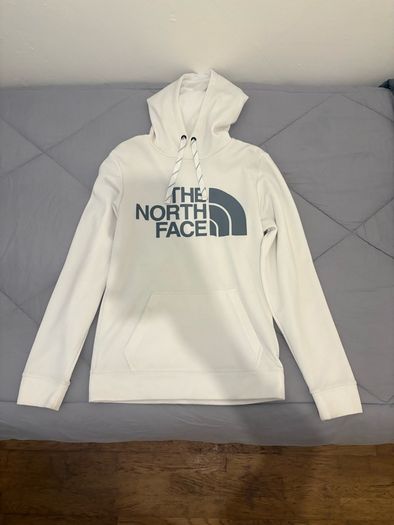 The north face mens hoodie xs